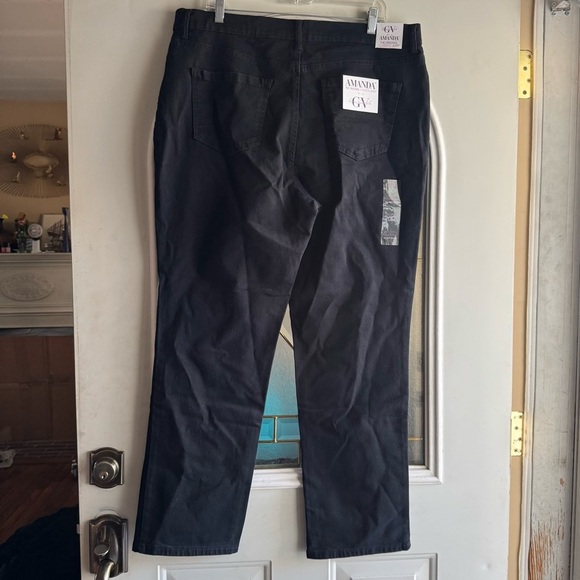 Gloria Vanderbilt Amanda Classic Rise Tapered Jeans in Black size 18 - Picture 3 of 12